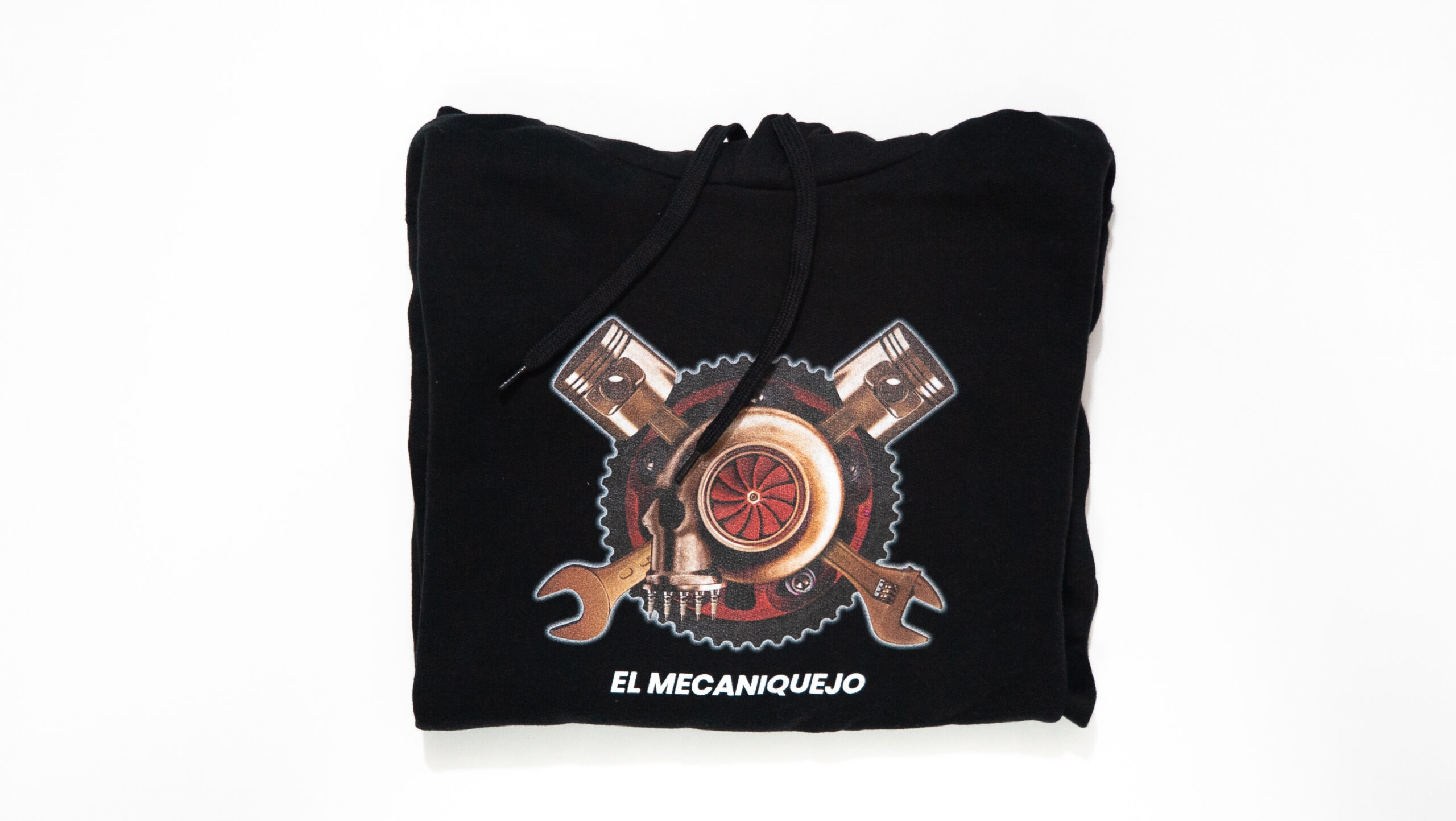Sudadera El Mecaniquejo negra doblada