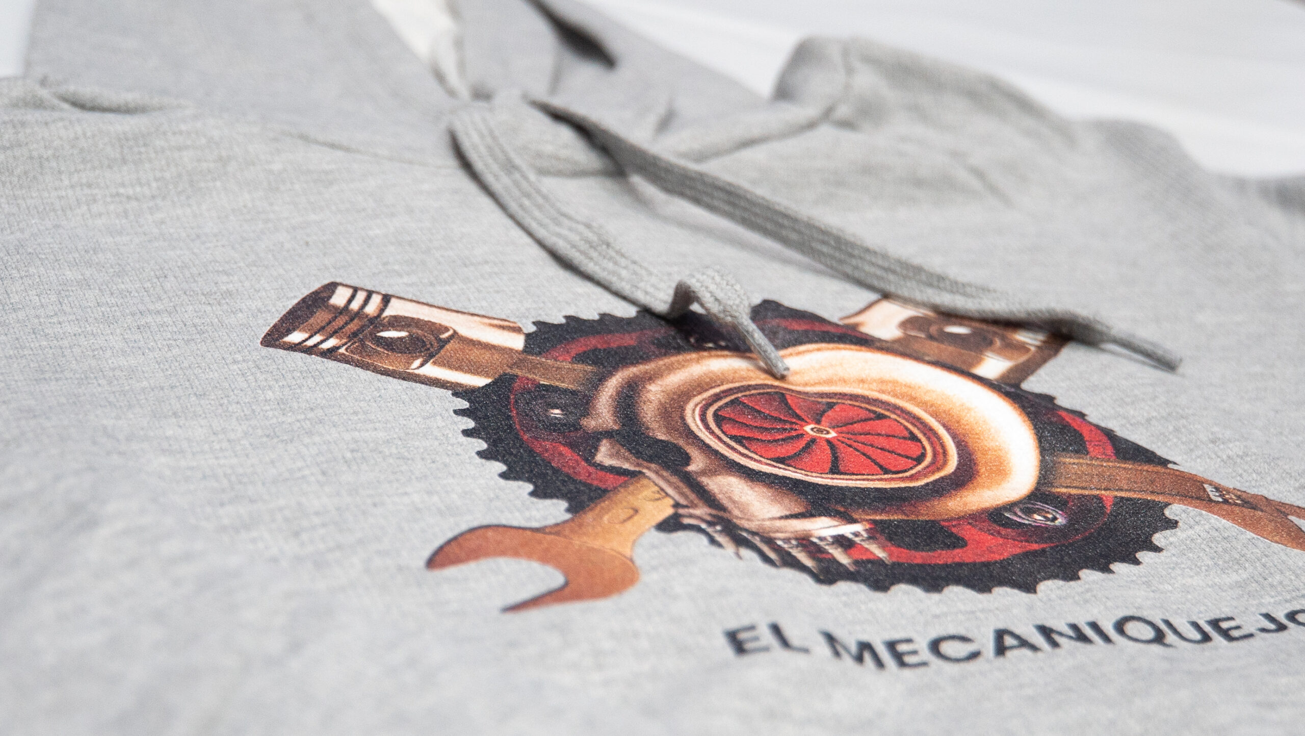 Logo sudadera gris El Mecaniquejo
